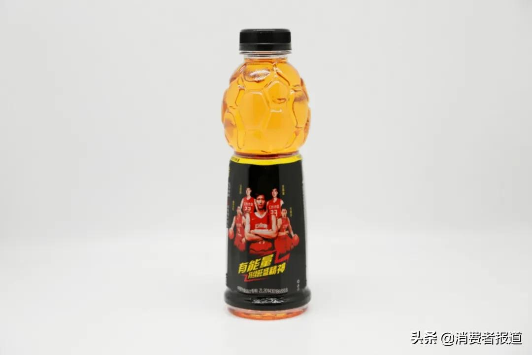 12款功能饮料测试:战马抗疲劳成分少,东鹏、红牛、中沃等糖含量不利健康