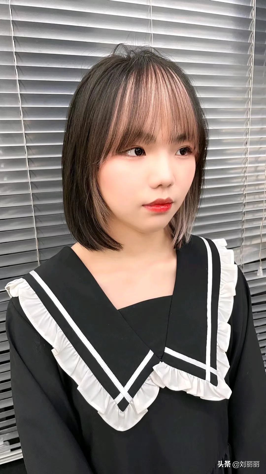 人瘦脸小适合什么发型(头发细软少,发型就选这3种,洋气蓬松又瘦脸)