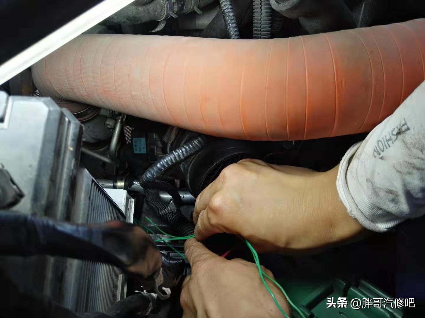 发动机故障灯EDC亮起，DPF微粒过滤器压差传感器，胖哥维修历程