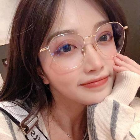 脸大、脸上肉多的脸型，需要知道的5个缩脸术，简单有效
