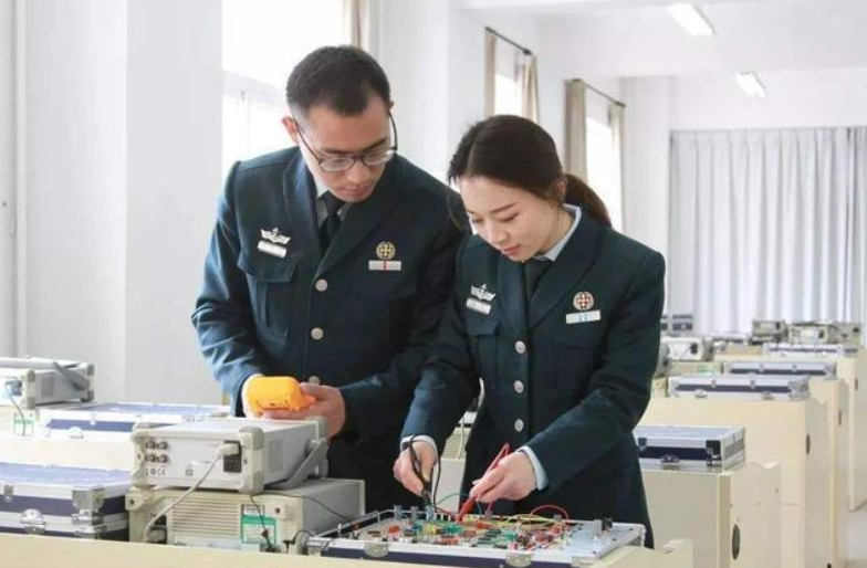 北京这所“低调”的二本院校，很多学生一毕业就当官，值得捡漏