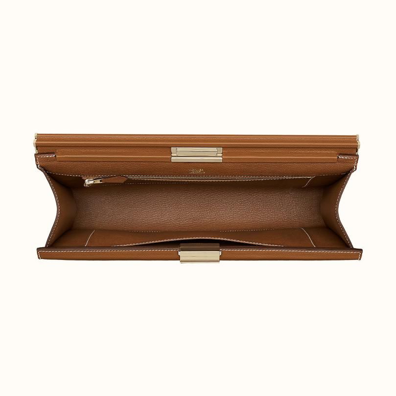 凭什么她被称为最美女律师？