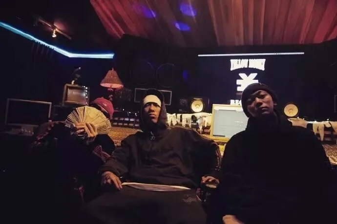 哪个外国rapper与PG One TT VAVA 王以太均有合作