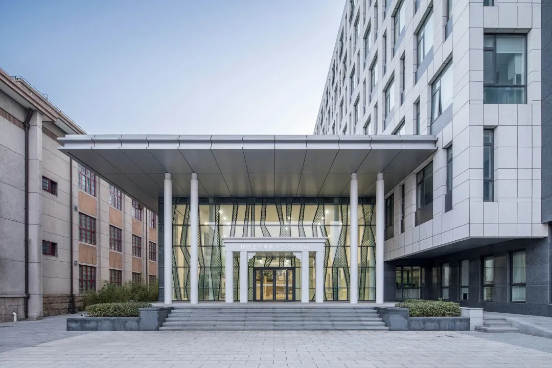 医疗建筑在城市中发挥什么作用？听清华建筑设计院副院长刘玉龙论