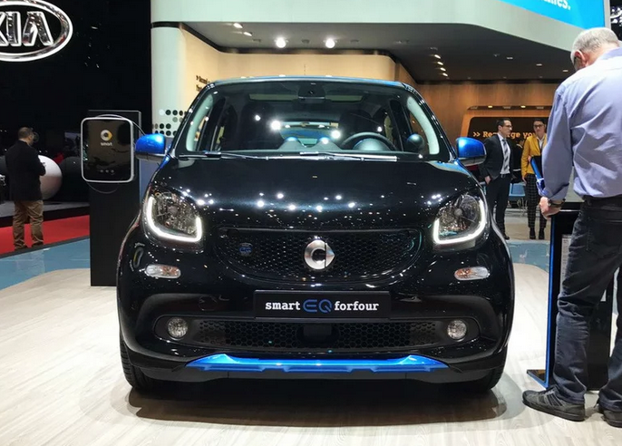 2020款奔驰smart曝光，它还算是一款装门面的车吗？