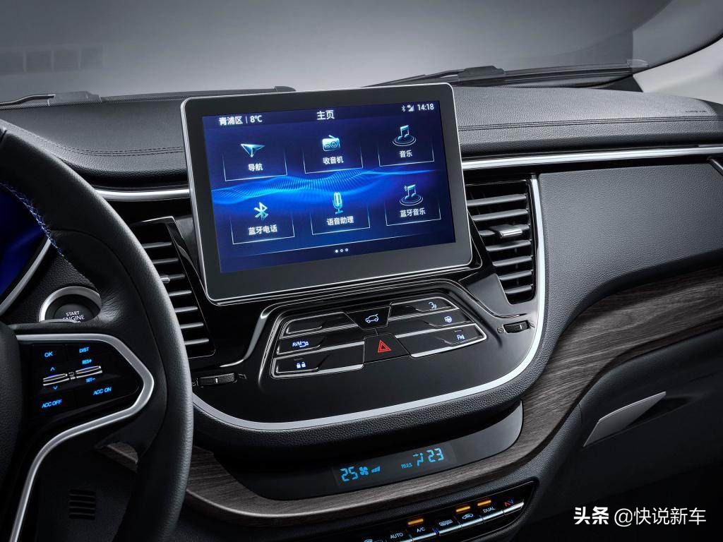 实惠的中国品牌紧凑型SUV，动力强油耗低，实拍东南DX7