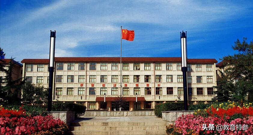 中国政法大学-国内法学教育的最高学府，升学率高达74.52%