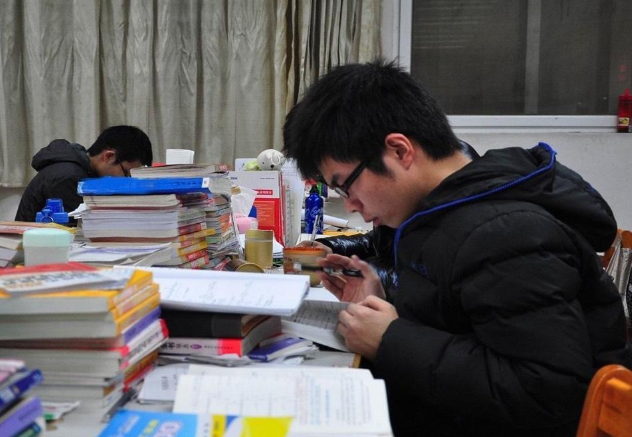 文科生500——550分，适合报考的专业，家里有学生可以关注