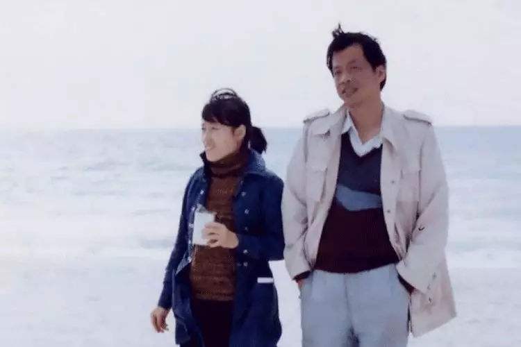 绿毛水怪经典语录：深潭低语，谜影藏心