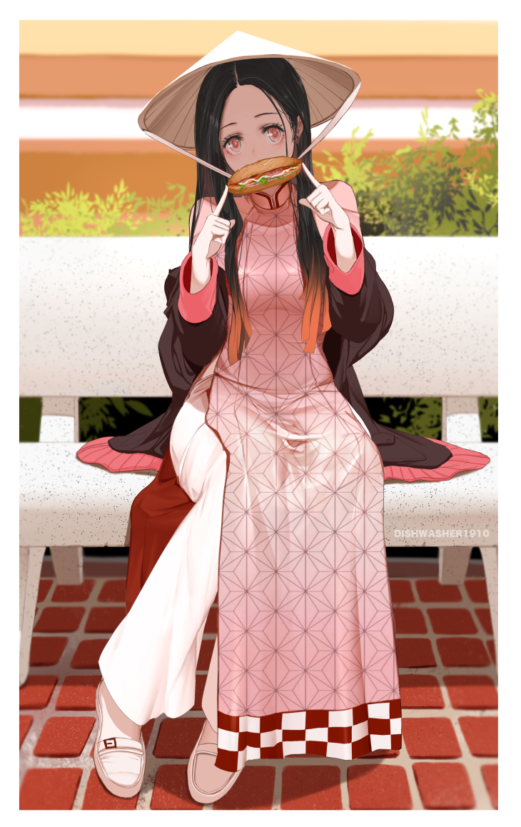 画师给枪画上了表情，总感觉有些怪怪的