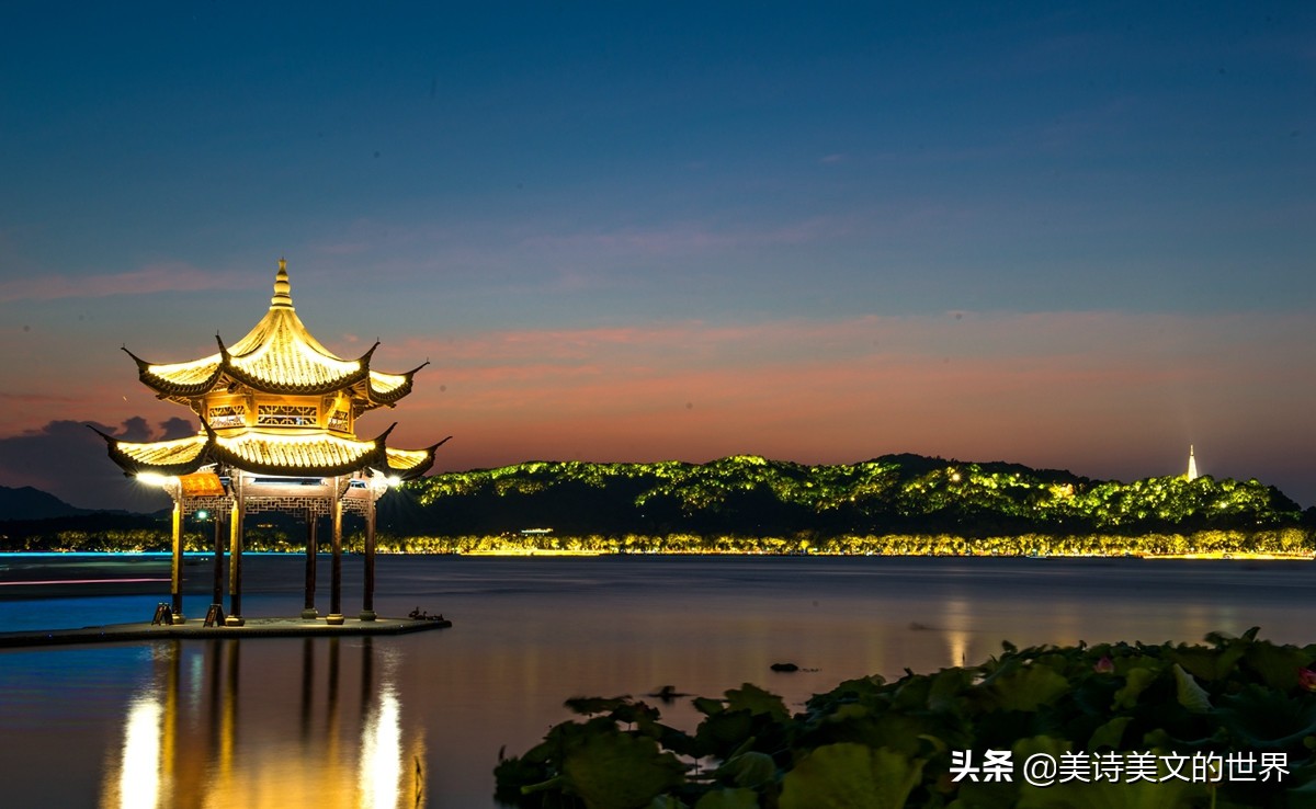 “二十四桥明月夜，玉人何处教吹箫”被誉绝作，为何入选不了课本