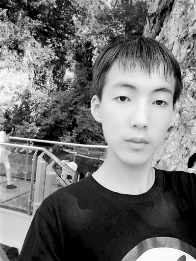 沈阳浑南理工大学有鸡（沈阳理工大学男生突发脑出血）