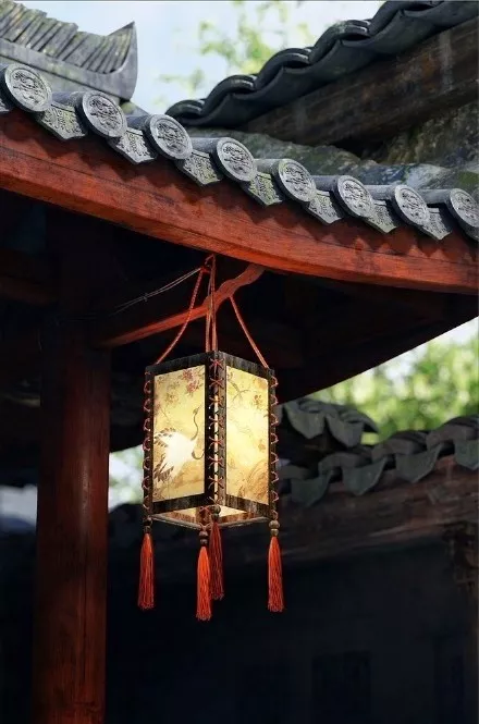 世事短如春梦,人情薄似秋云