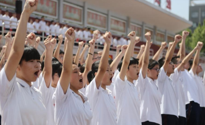 衡水中学曝光“学霸24小时日程表”，学生终于明白自己输在哪儿了