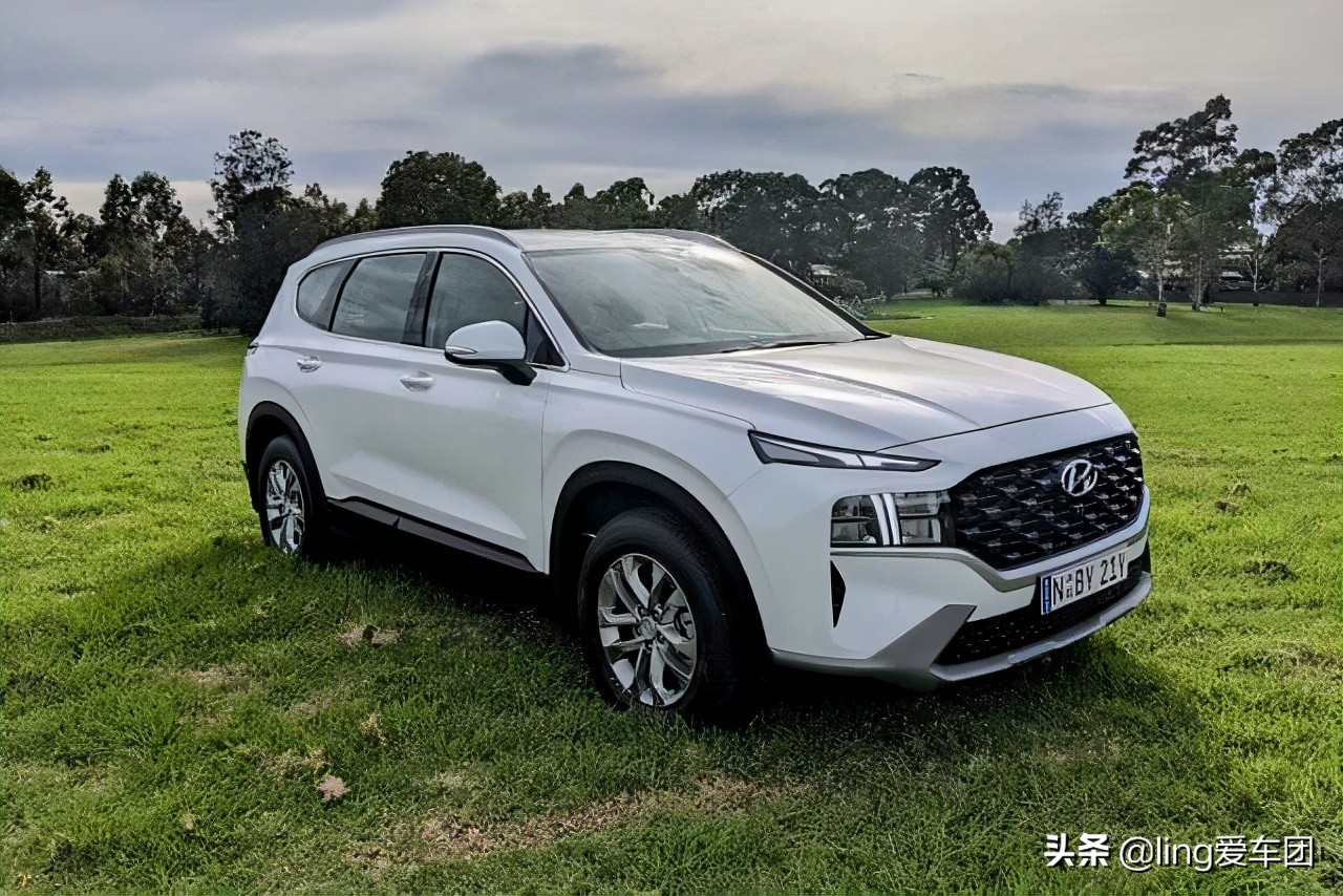 北京现代新圣达菲(北京现代新圣达菲颜色)