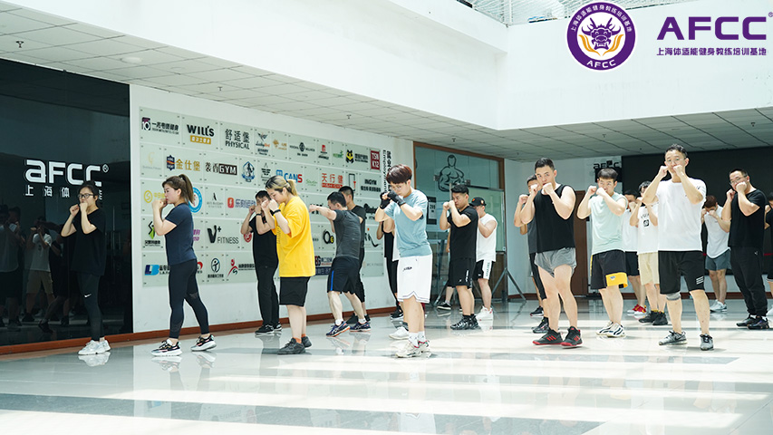 学习健身教练的学校有哪些呢？