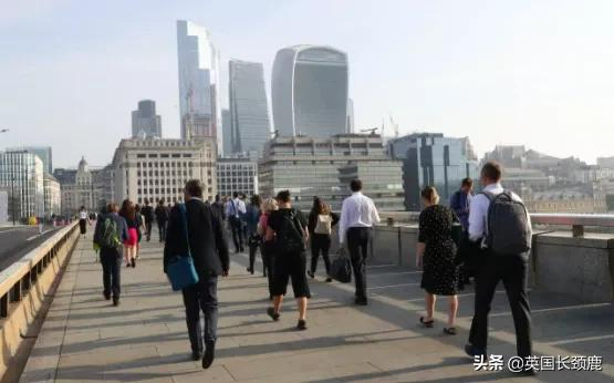 中国限航将持续至明年上半年！今日百万英国学生重返校园