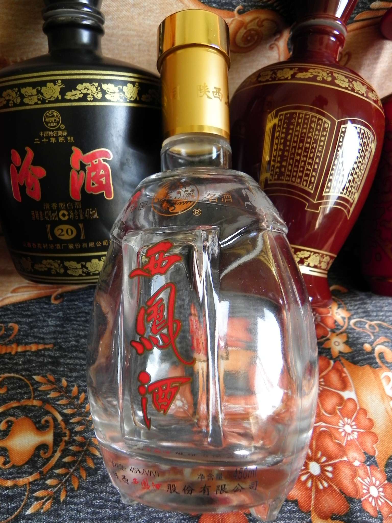 不是茅台、五粮液、汾酒，最有资格的三大骨灰级白酒原来是它们