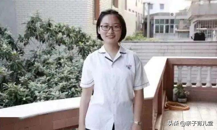 福建高考文科女状元，687分上北大，百万现金奖励是否实至名归