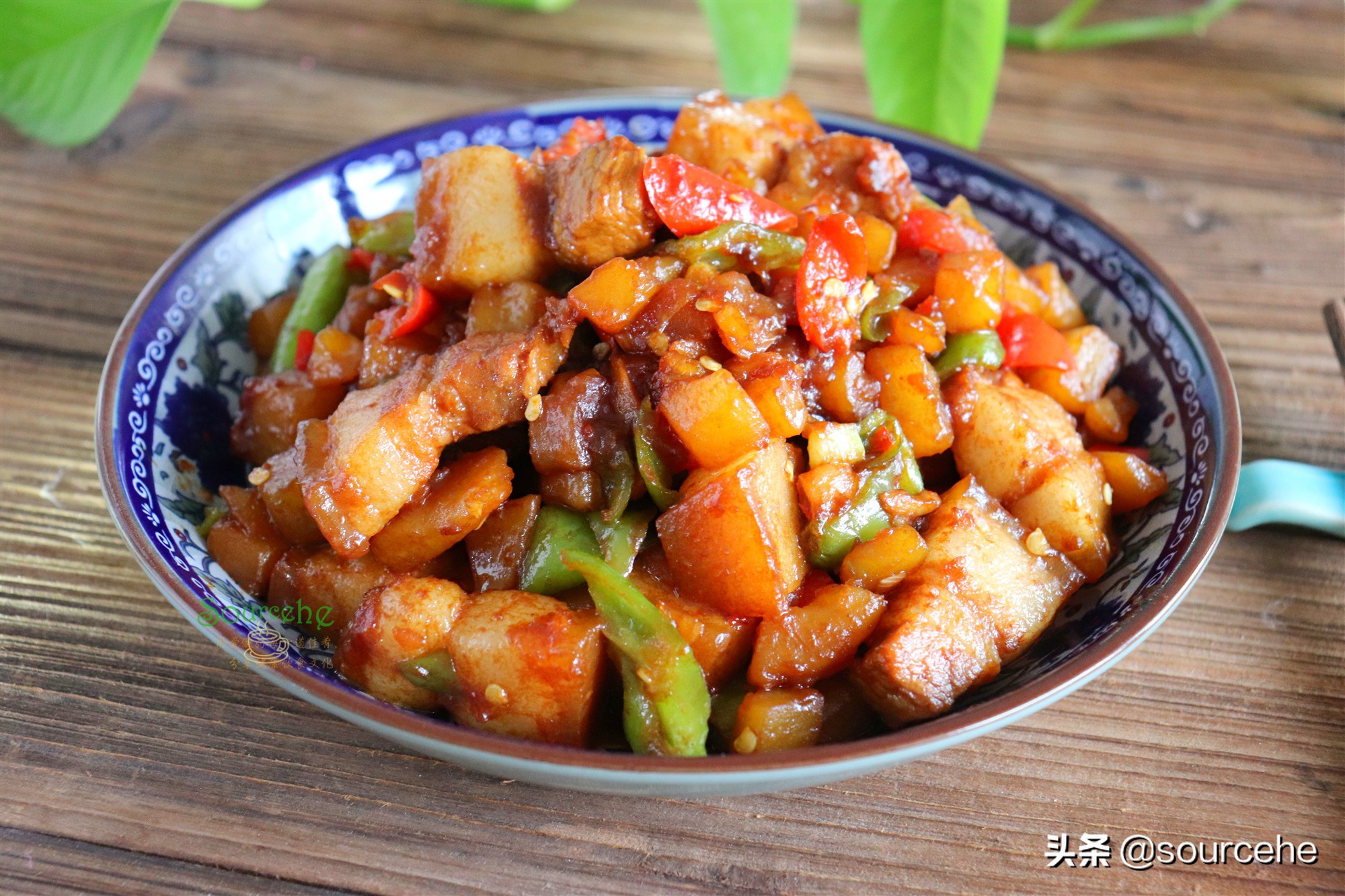 五花肉燉土豆,五花肉燉土豆的做法