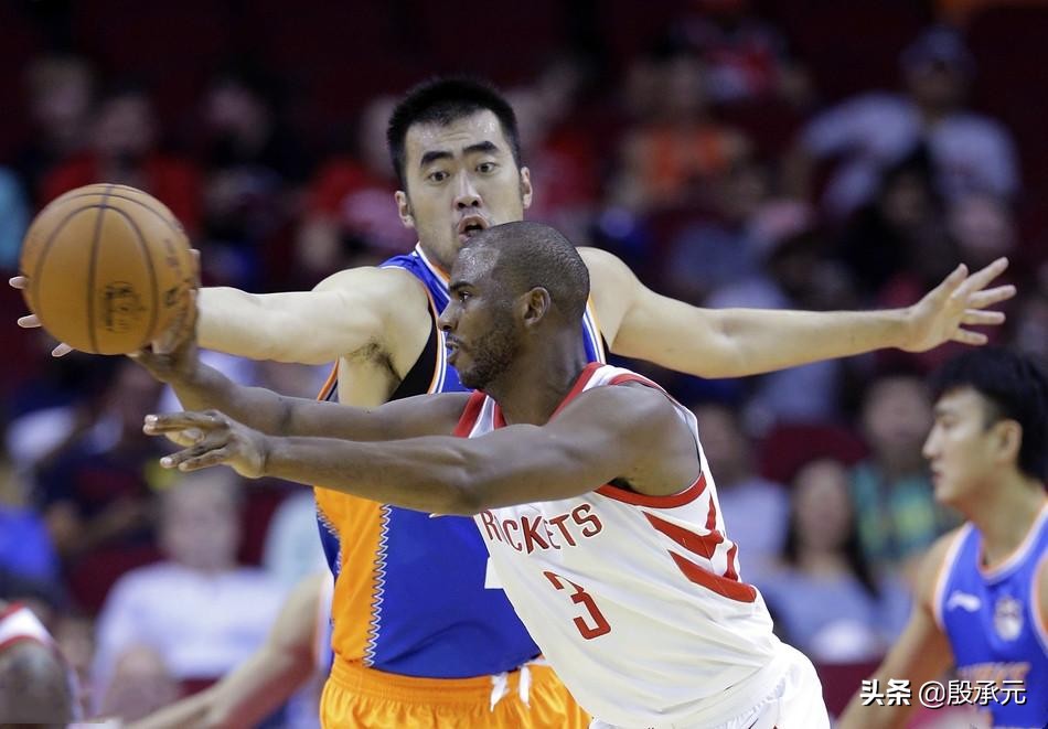 nba为什么有上海大鲨鱼(上海大鲨鱼连续成为背景帝 为什么对NBA季前赛乐此不疲)