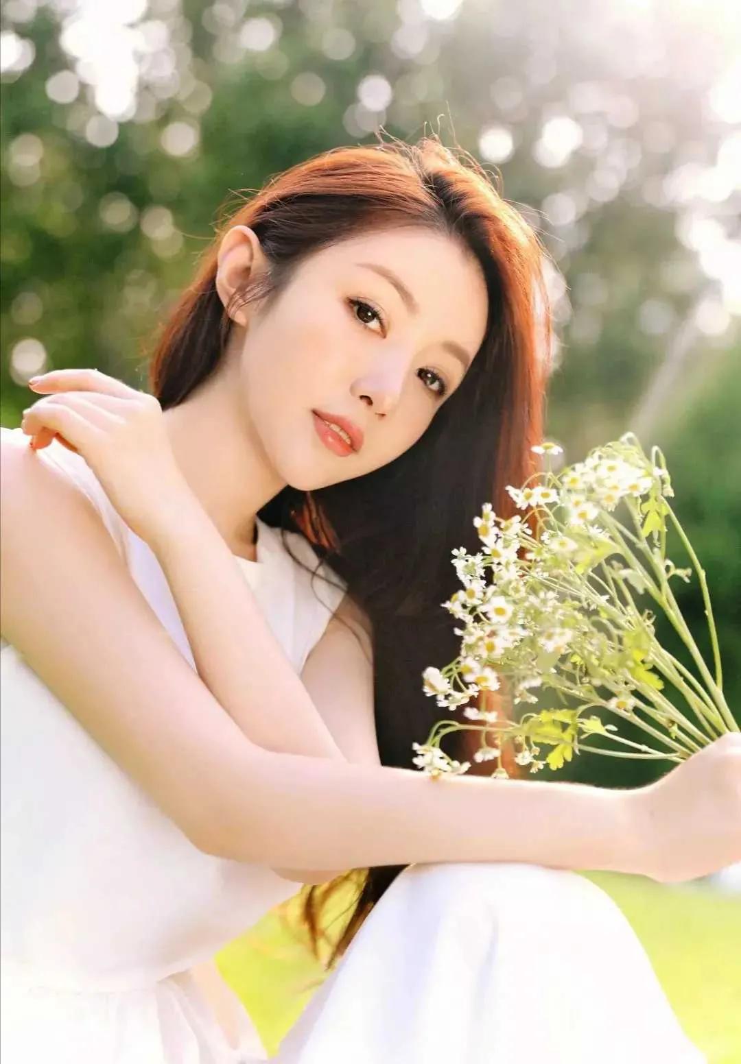 30张美女写真照，诠释了30种不同类型的美