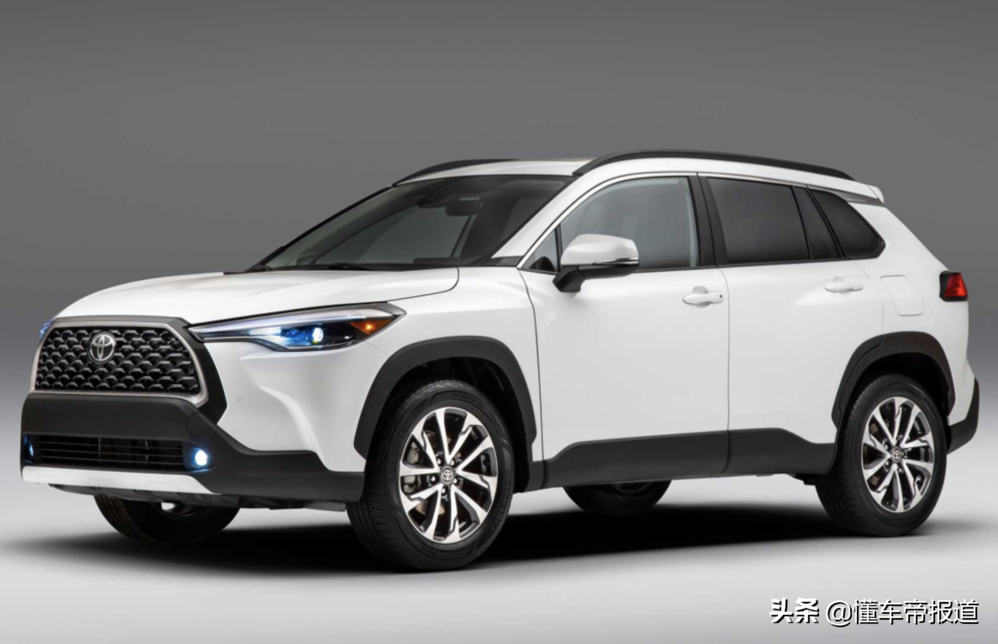 卡罗拉cross全球版车型卡罗拉cross日规版根据广汽丰田官方定位来看