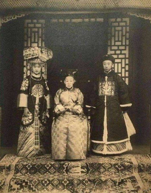 她是民国“顶级渣女”，嫁贵族，养情人，民国四公子睡了俩