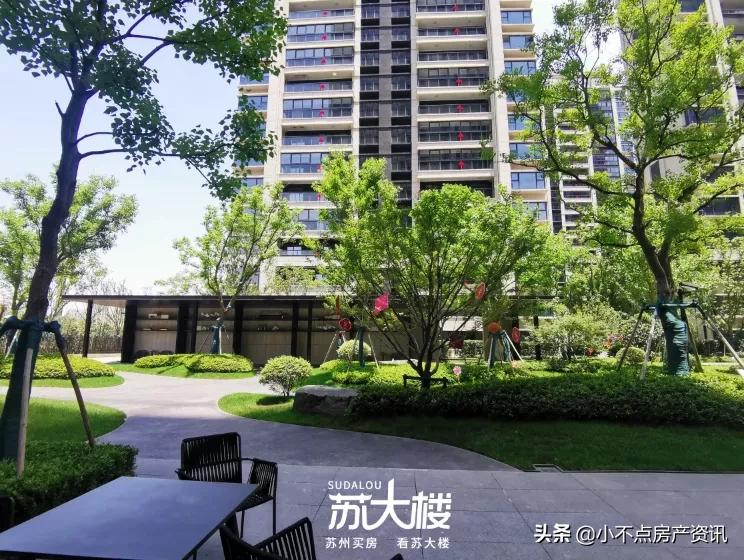 售價(jià)3W!雙軌+天街!烈日之下,蘇州高端改善盤(pán)交付