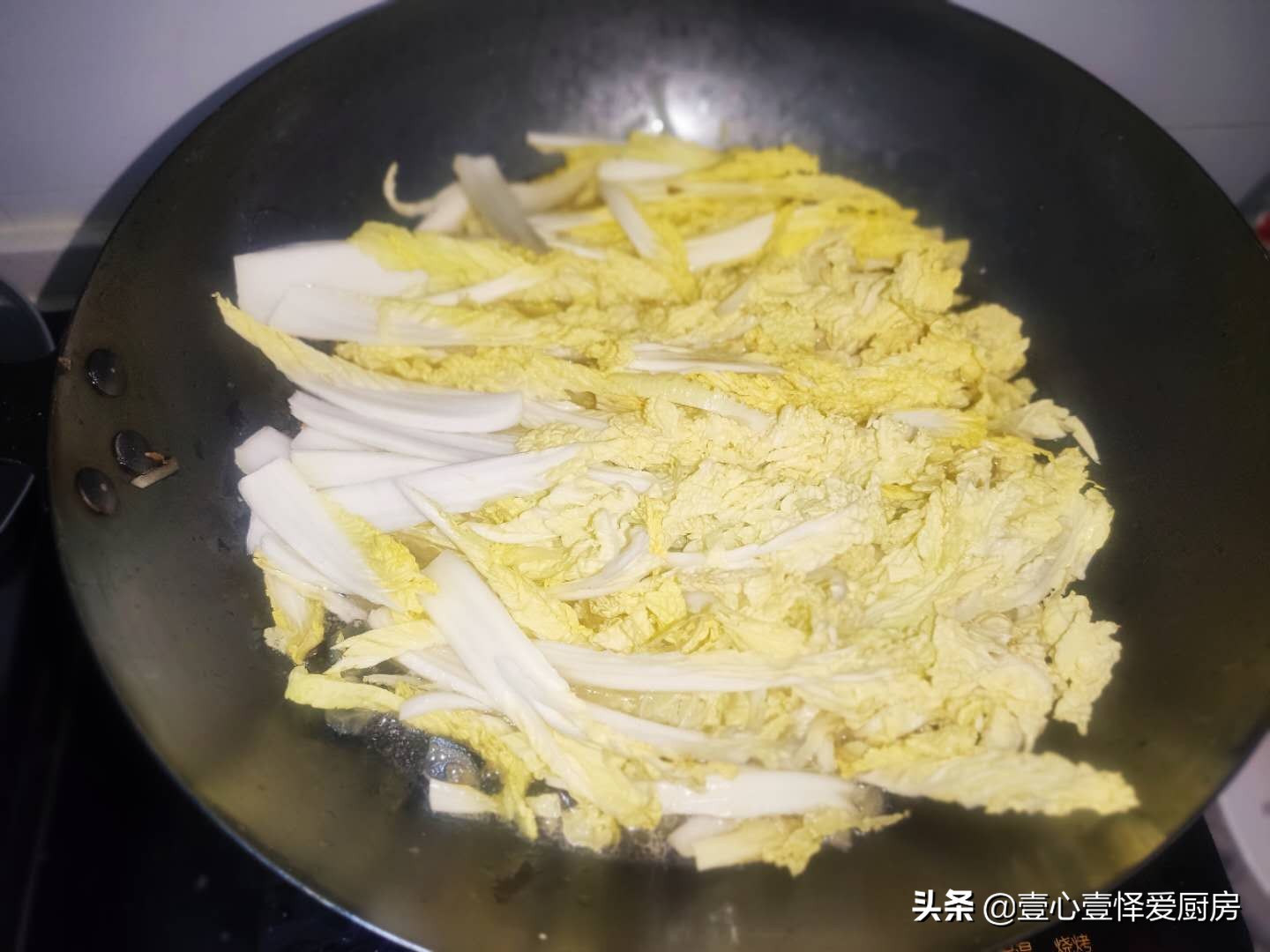 上汤娃娃菜最简单的做法，汤汁鲜到掉眉毛，看一遍你就会了