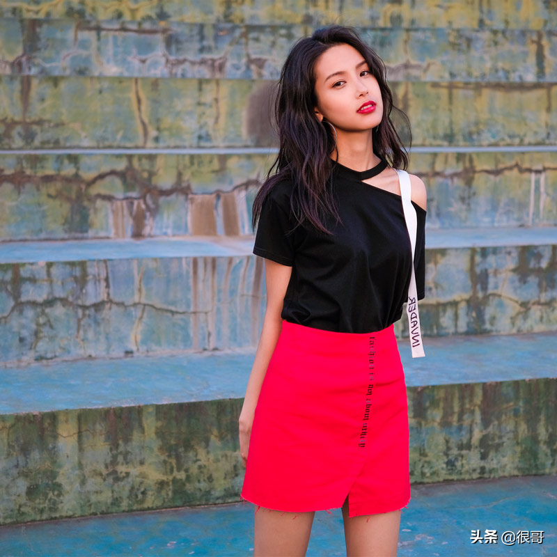 国子监来了个女弟子中的五位配角，看着眼熟，却叫不出演员的名字