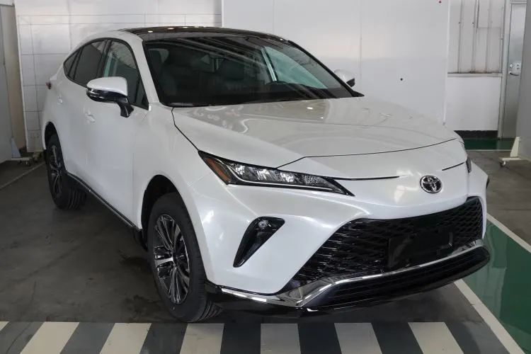 神似雷克萨斯！丰田又一热门SUV来了，价格预计有惊喜