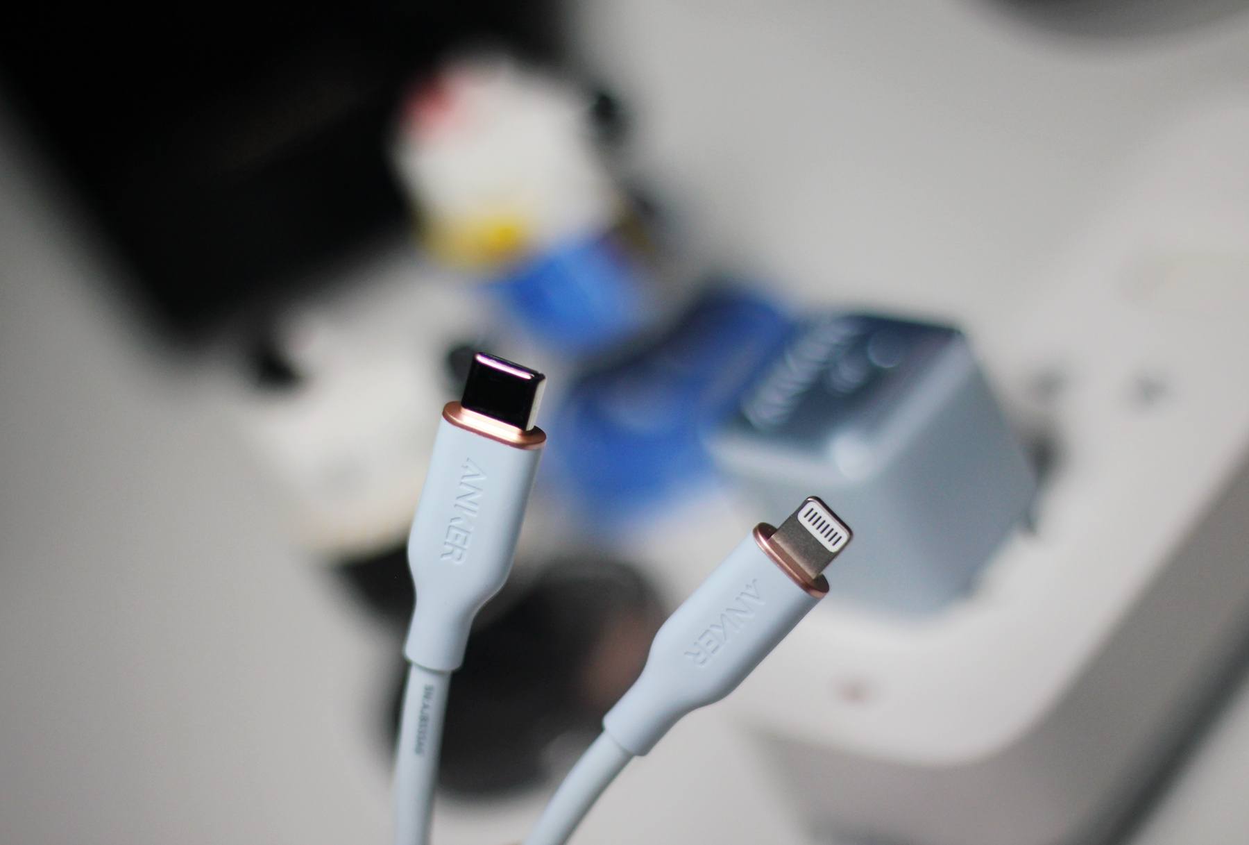 2021年的iPhone安全快充好搭档 - Anker安克安芯充