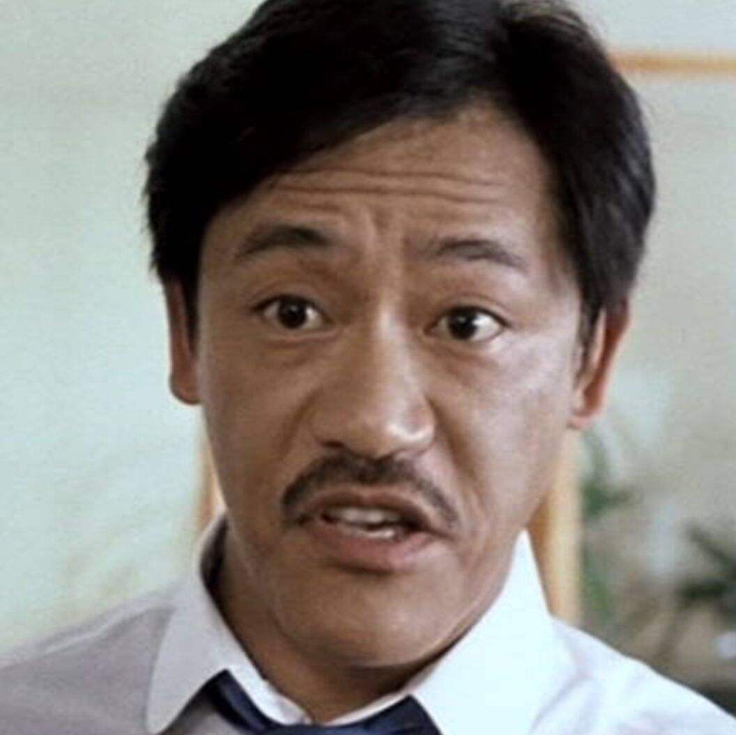 吴耀汉:身家35亿一分不给儿子,今80岁每月洗肾4次续命仍在拍戏