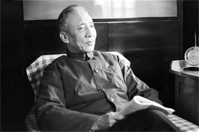 作协主席铁凝：50岁等来良缘，宁愿没有也不能凑合