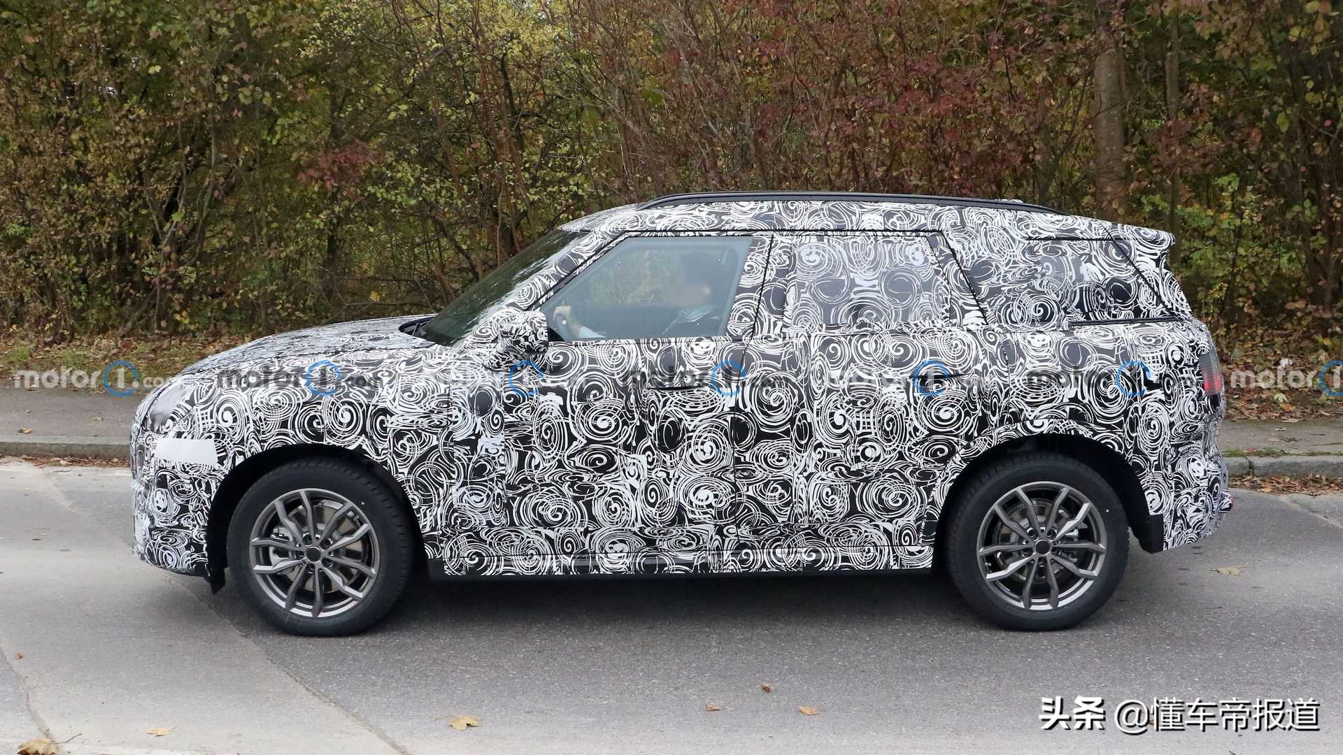 新车 | 尺寸更大，与宝马X1共享平台！MINI COUNTRYMAN谍照曝光
