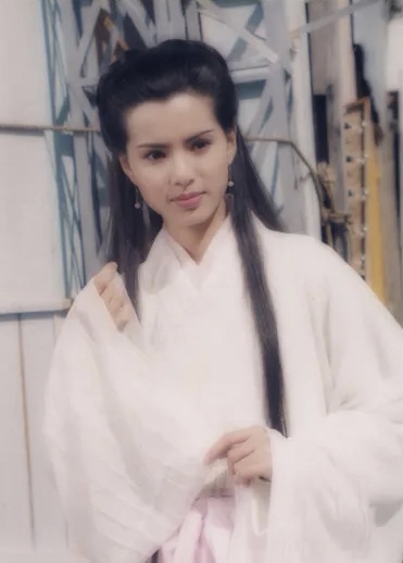 星星眼，鹅蛋脸，古装美女我只服这7位，看她们是如何惊艳四座的