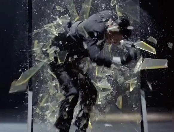 “女强男弱”，张晋凭什么能追到蔡少芬，看人品就知道了