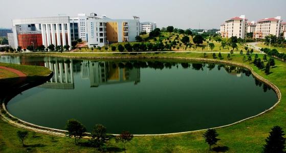 广东38所大学排名，可分为6档，考上前三档便可“光宗耀祖”