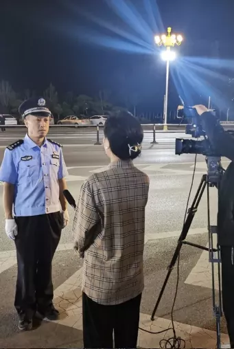 夜查酒驾直播,忻州交警全力护“双节”平安!| 有安全 更团圆