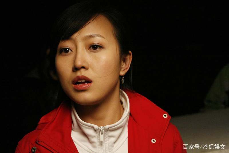 潘长江女儿潘阳30岁嫁给石磊成总裁夫人，如今过得怎么样？
