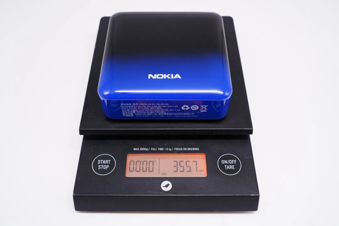 拆解報告：NOKIA諾基亞22.5W快充移動(dòng)電源P6202-充電頭網(wǎng)