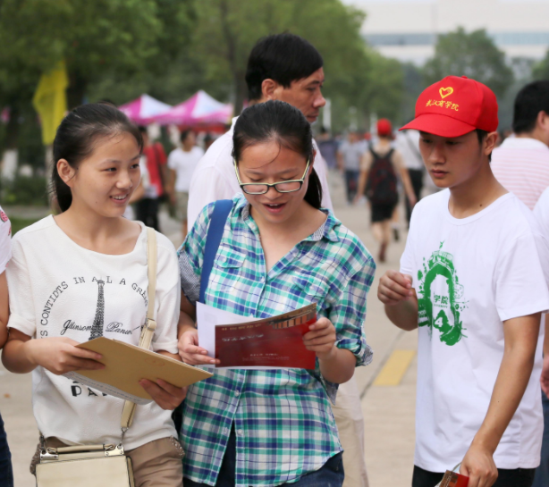 大一新生要不要迁户口，可不要任性和盲目跟从，提前了解没坏处