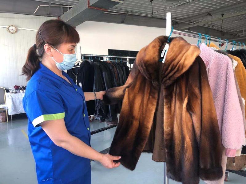 百万技师，奢侈品护理专家李迎春