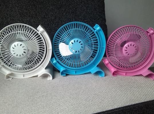 河南某高校宿舍没空调，学生中暑晕倒，留学生待遇引起争议