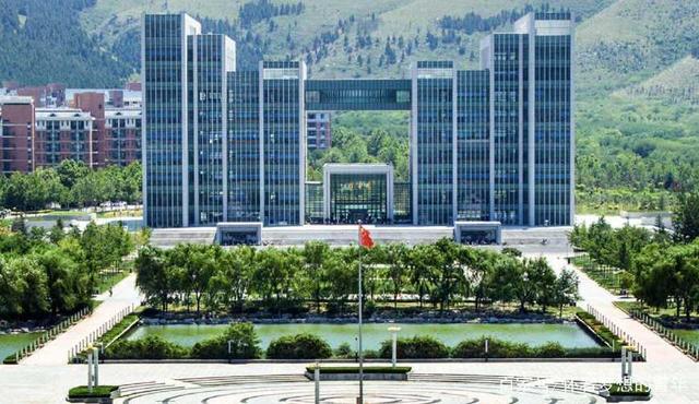 800余所高校在河北(理工）本科二批一志愿2017-2019投档分、位次