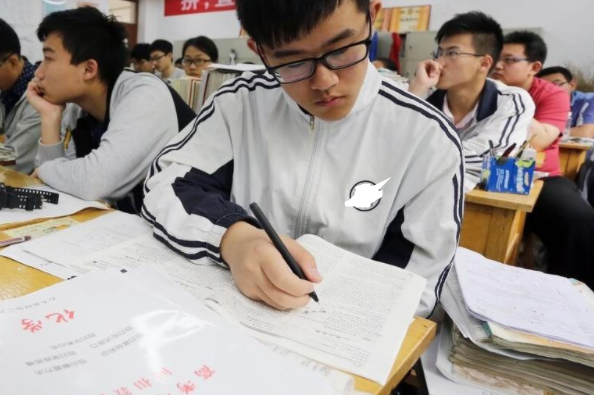 私立学校2年后将被取缔，一大批教师可能要失业，他们该怎么办