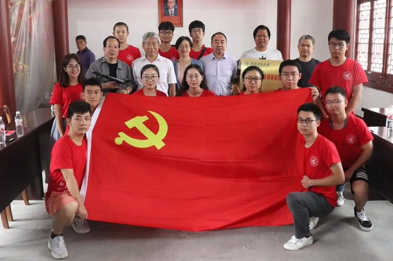 大学入党谁有决策权，一系列流程便能知晓，2021考生需了解