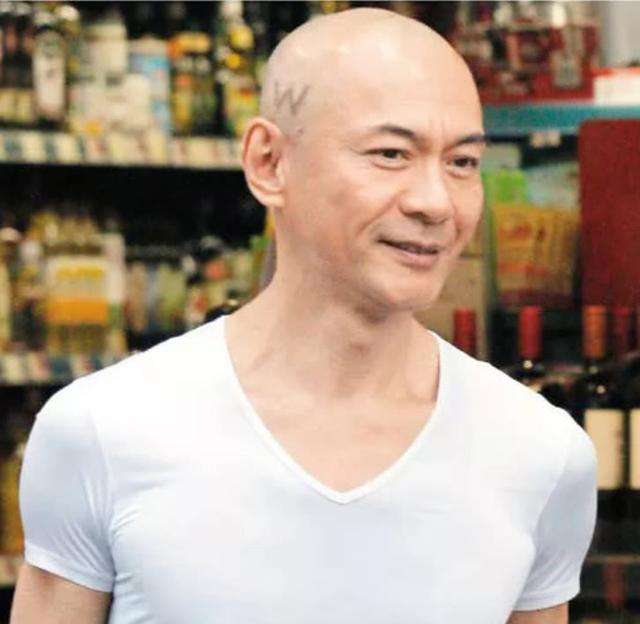 江华邓萃雯在一起多久江华和邓萃雯是怎么回事