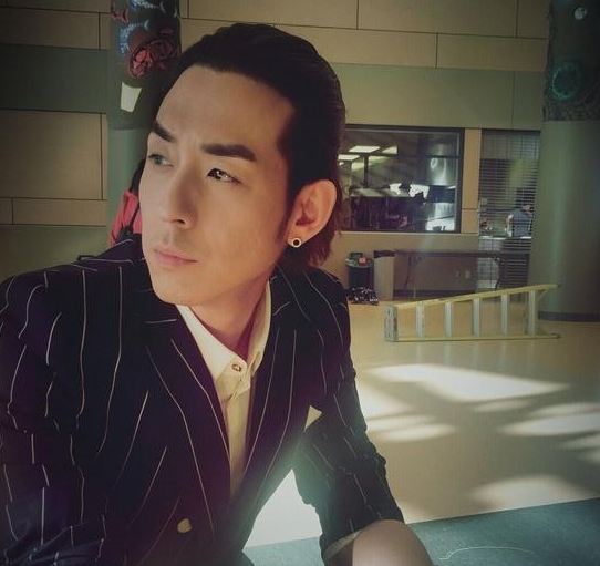 《秋蝉》39岁刘欢撞脸李佳琦，曾拒章子怡橄榄枝，今因任嘉伦被嘲